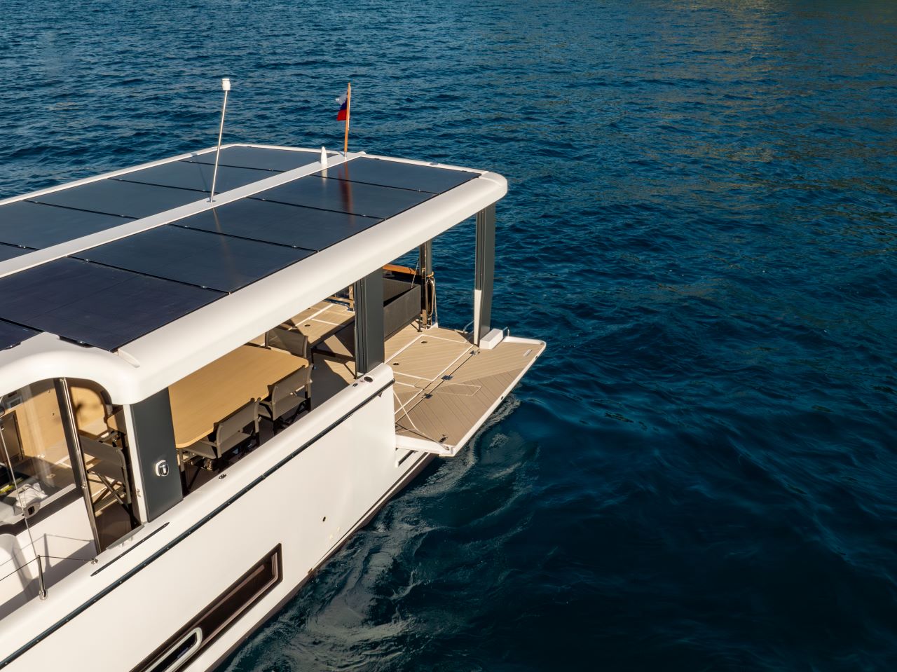 Island Cruising Boat - 4 + 1 cab. — photo 9