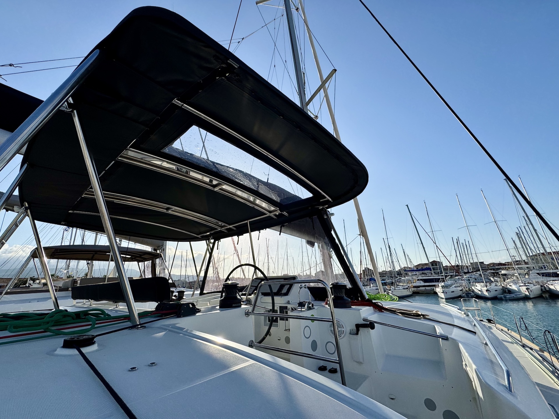 Lagoon 450 F - 4 + 1 cab. — photo 6