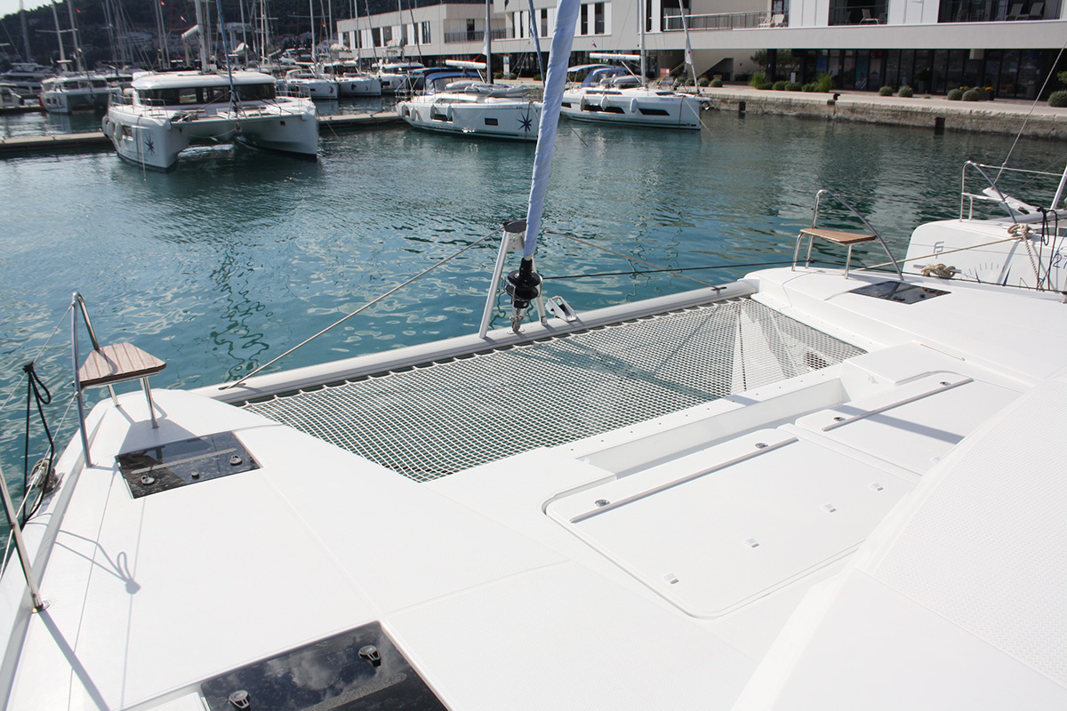 Fountaine Pajot Astrea 42 — photo 10