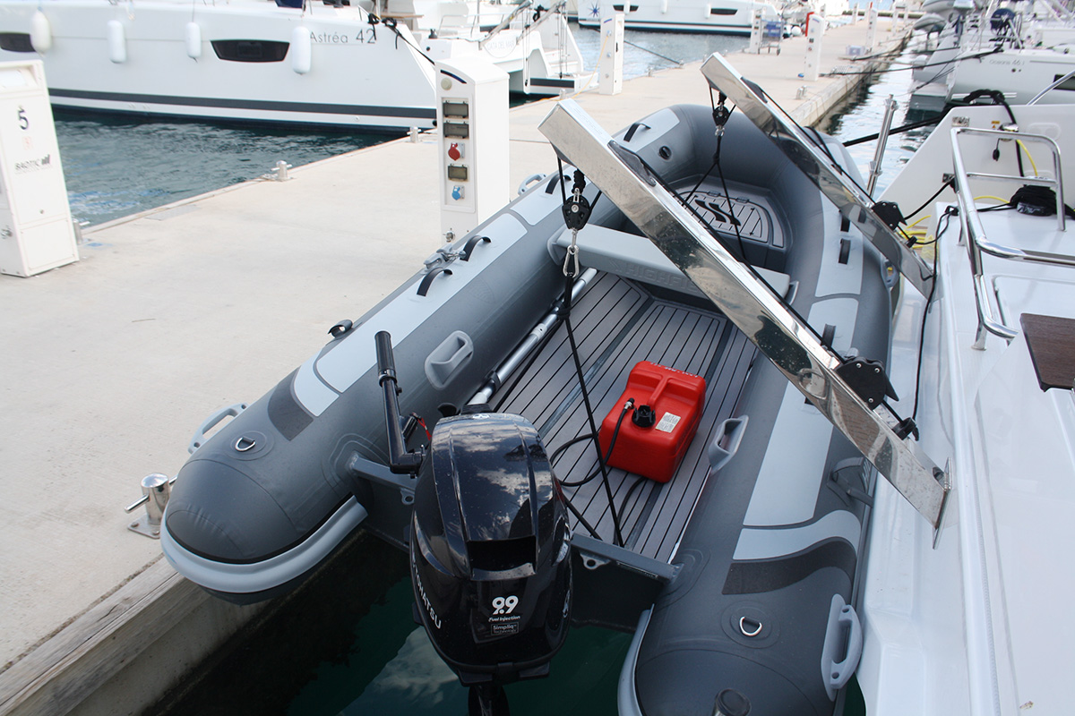 Fountaine Pajot Astrea 42 — photo 12