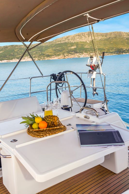 Sun Odyssey 490 - 5 + 1 cab. — photo 10
