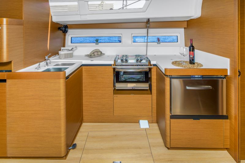 Sun Odyssey 490 - 5 + 1 cab. — photo 15