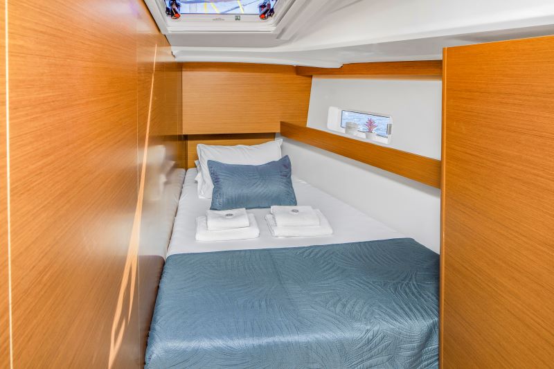 Sun Odyssey 490 - 5 + 1 cab. — photo 18