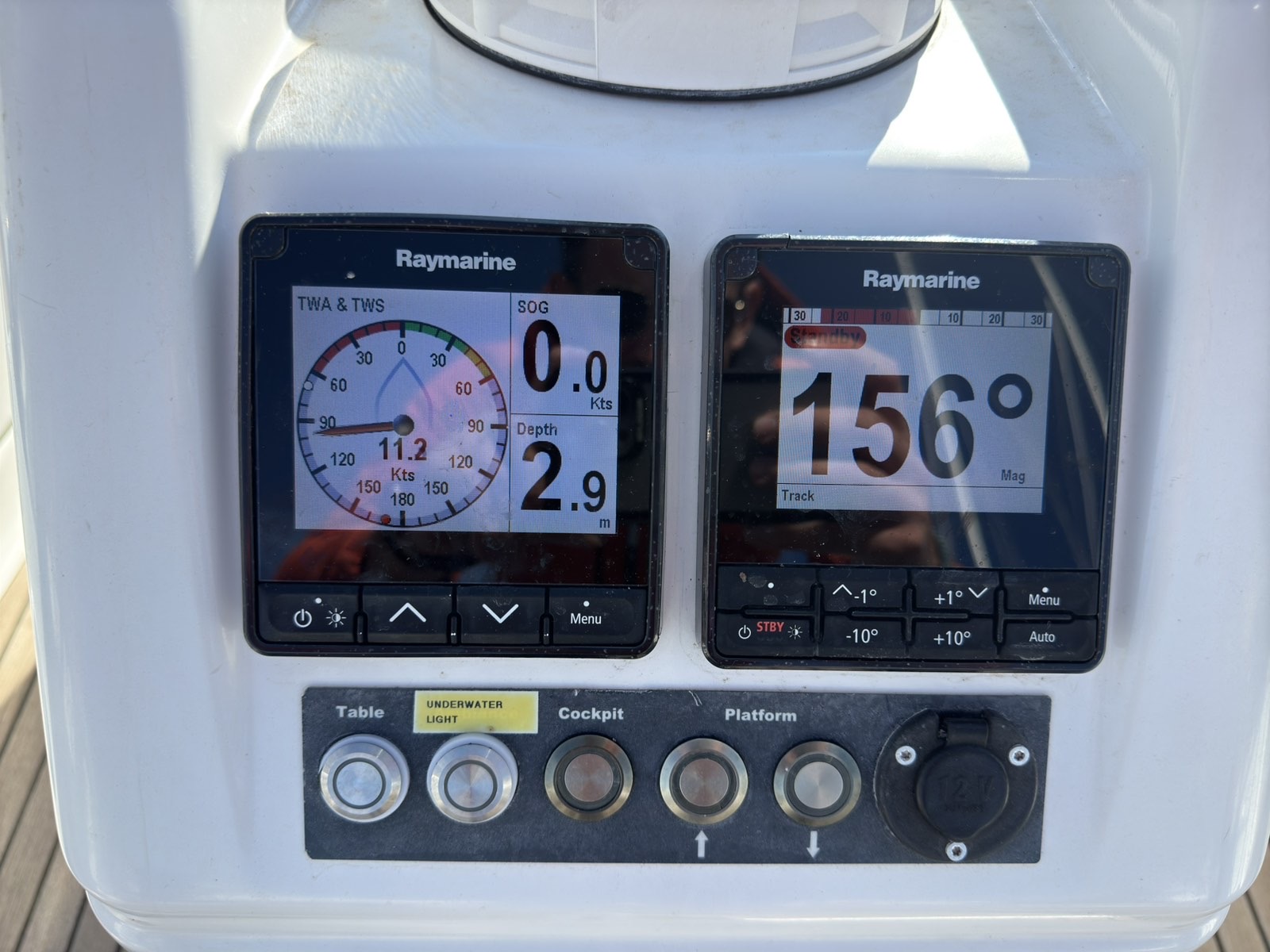Sun Odyssey 440 - 4 cab. — photo 5