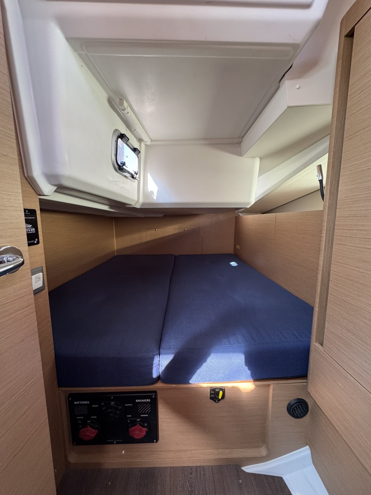Sun Odyssey 440 - 4 cab. — photo 11