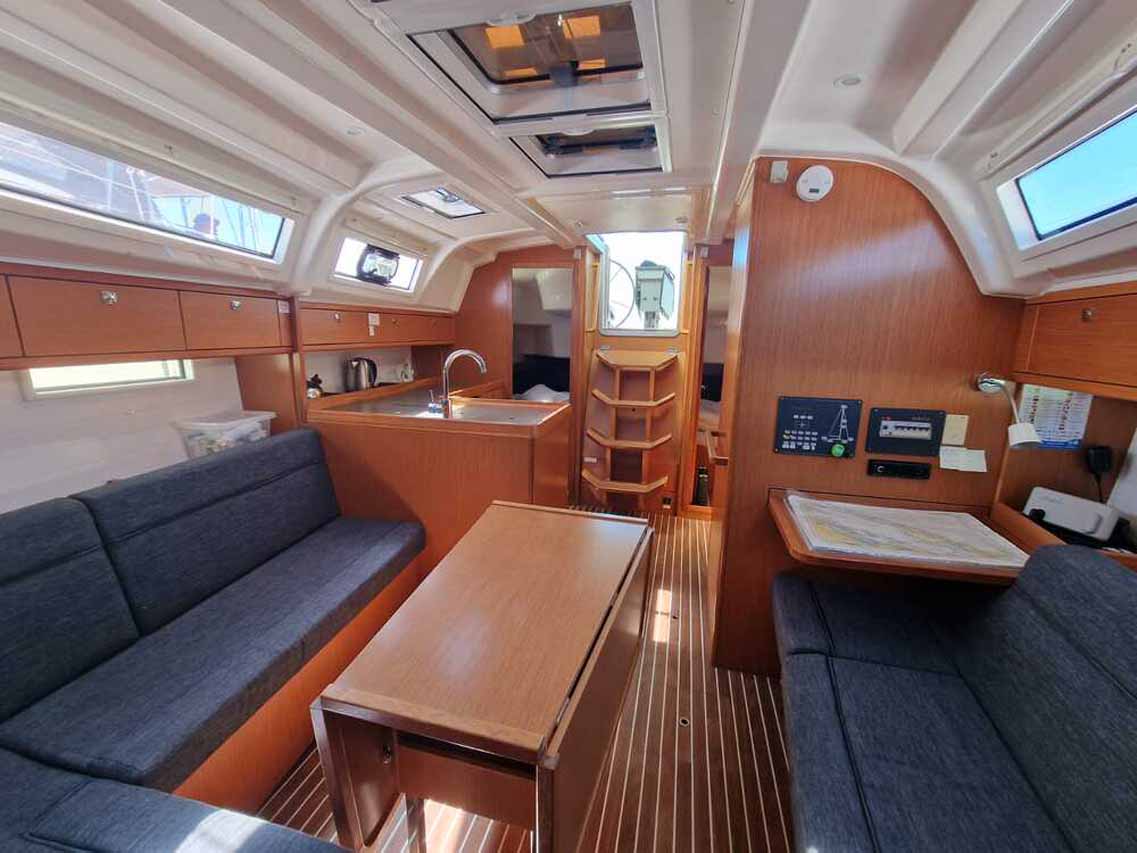 Bavaria Cruiser 37 - 3 cab. — photo 13
