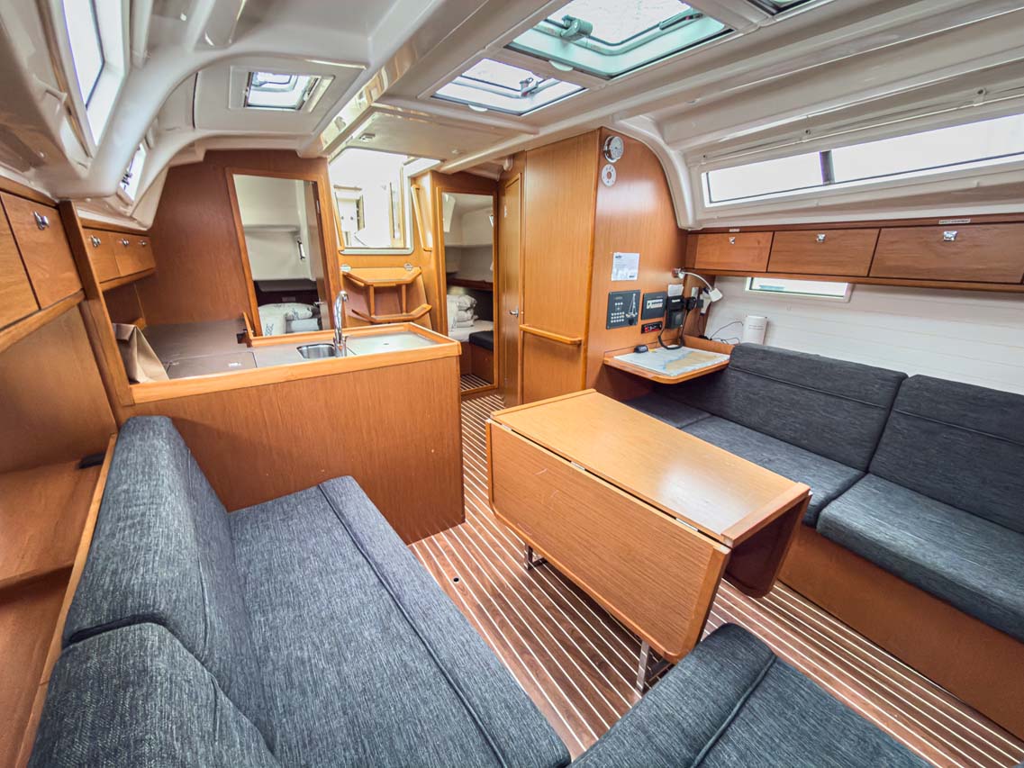 Bavaria Cruiser 37 - 3 cab. — photo 14