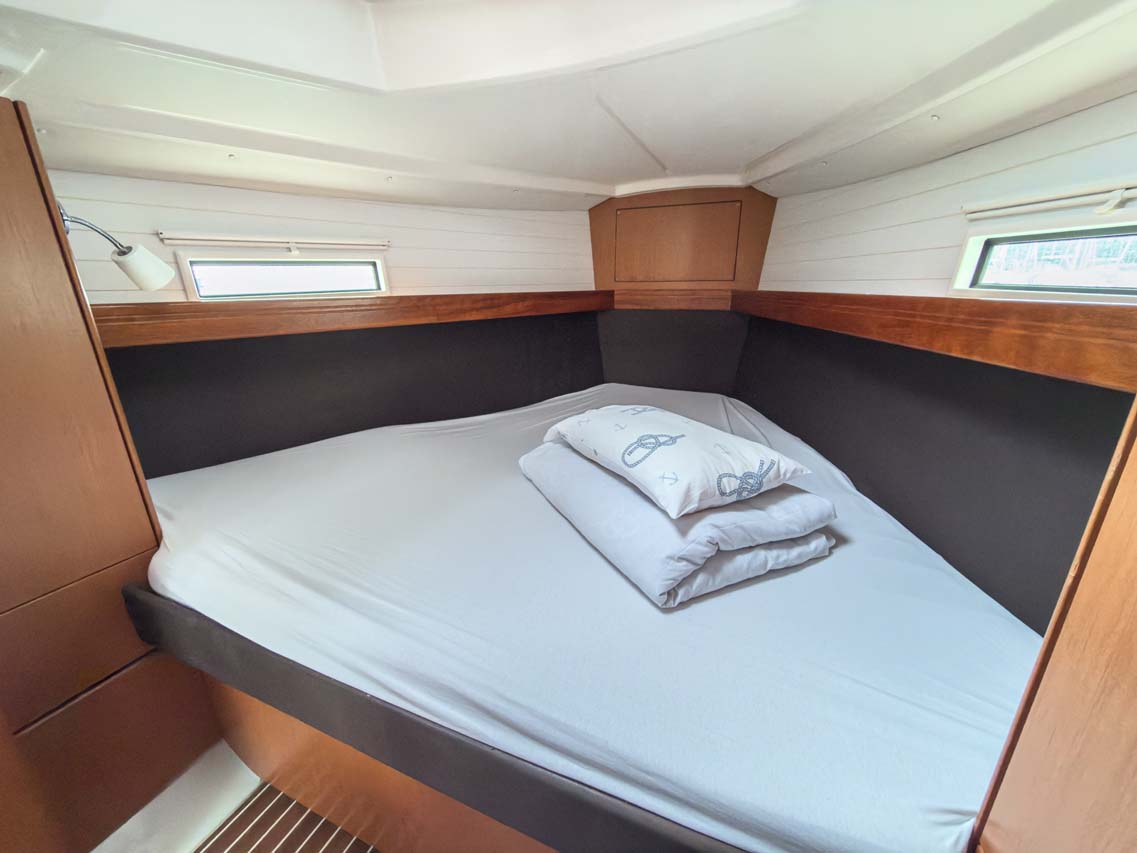 Bavaria Cruiser 37 - 3 cab. — photo 17