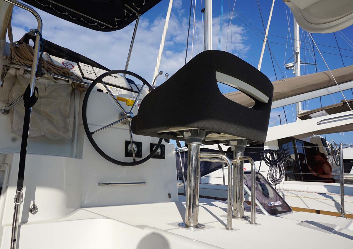 Lagoon 40 - 4 + 2 cab — photo 7