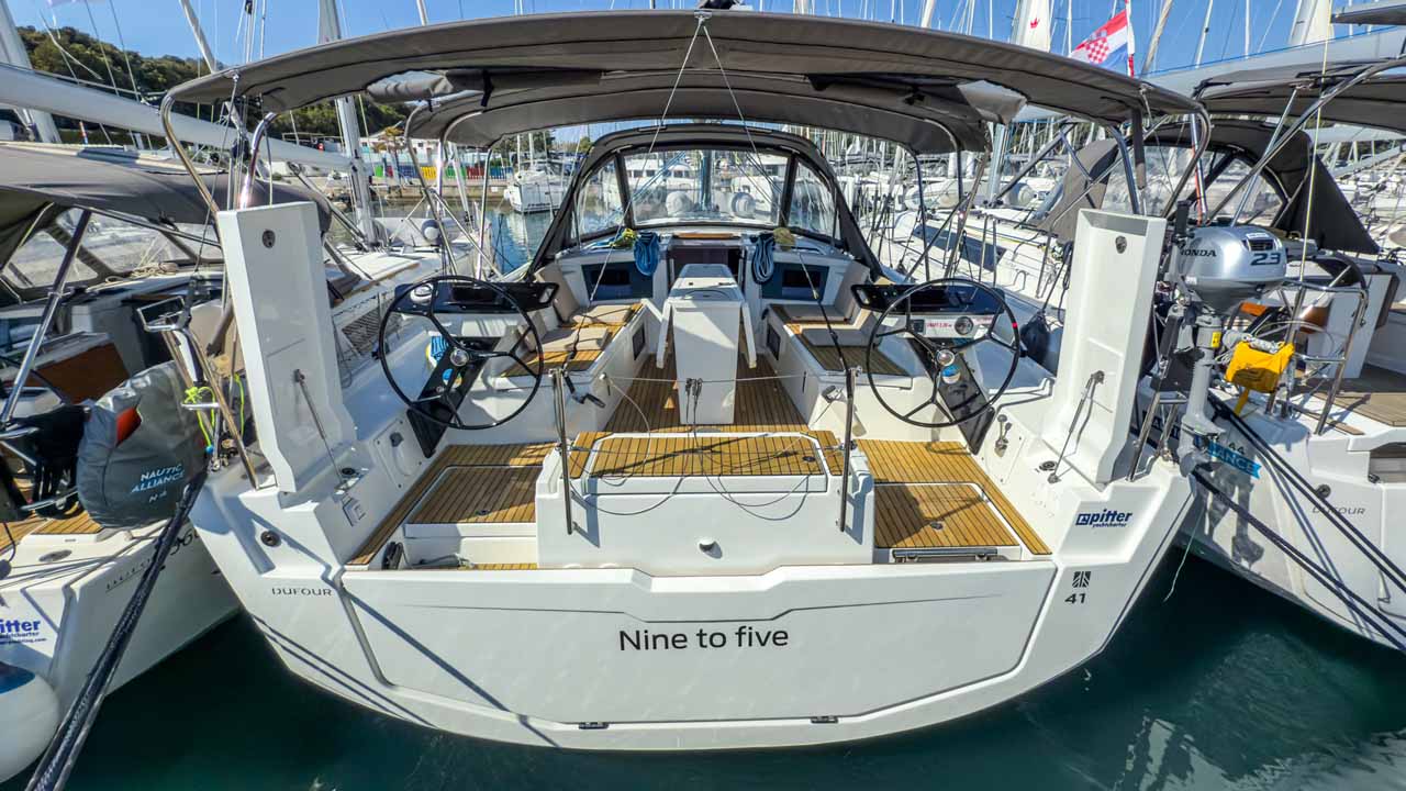 Dufour 41 Performance - 3 cab. — photo 1