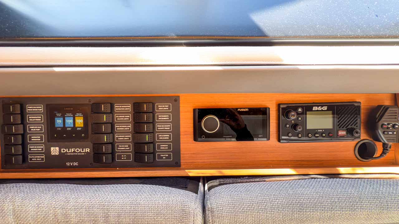 Dufour 41 Performance - 3 cab. — photo 20