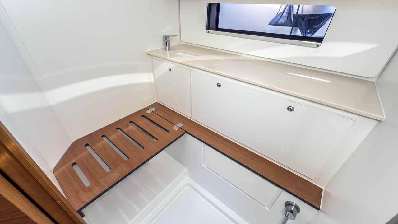 Dufour 41 Performance - 3 cab. — photo 26