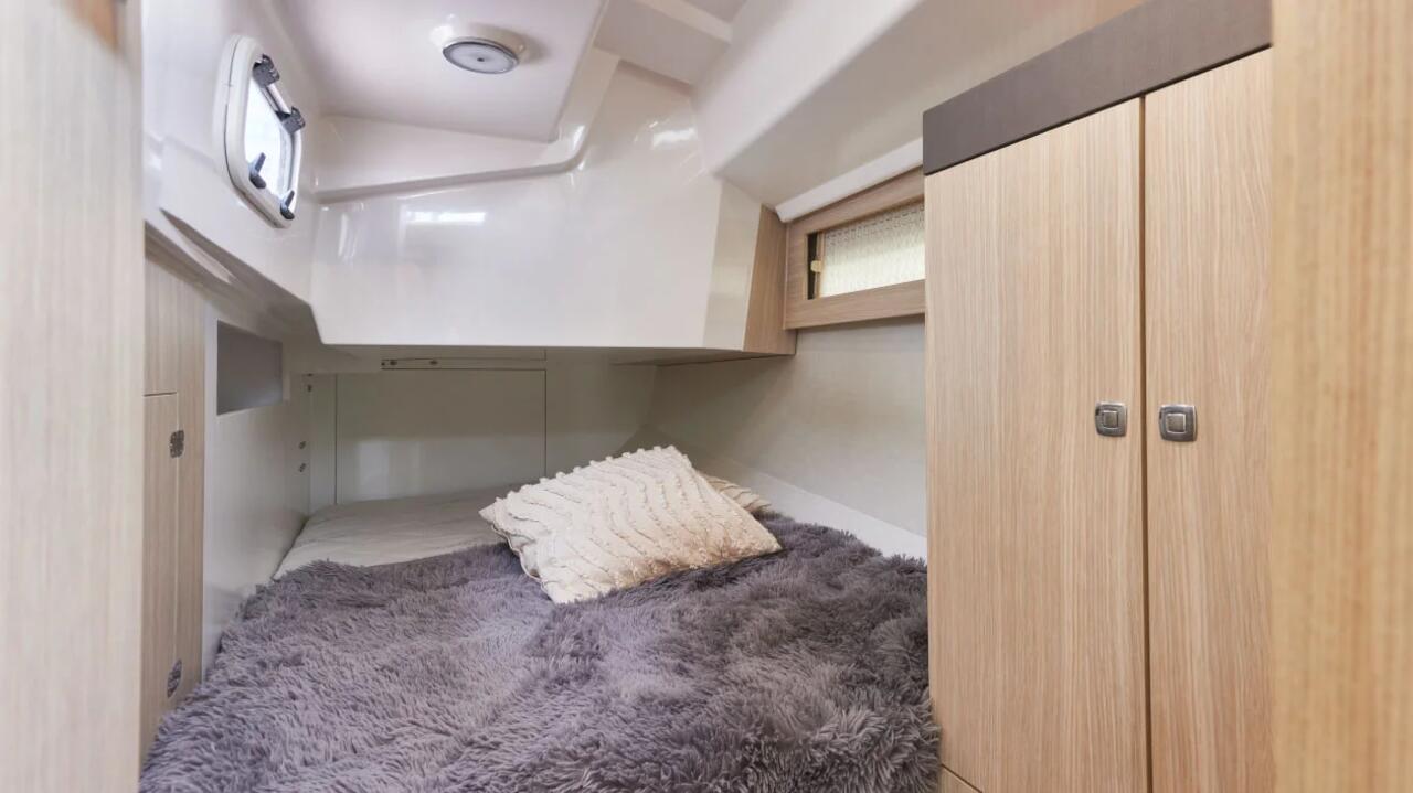 Maxus 35 — photo 9
