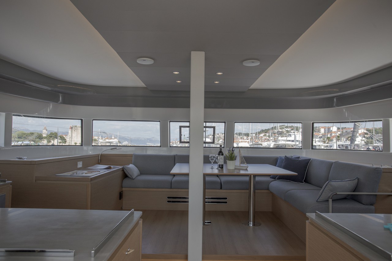 Excess 15 - 6 + 2 cab. — photo 18