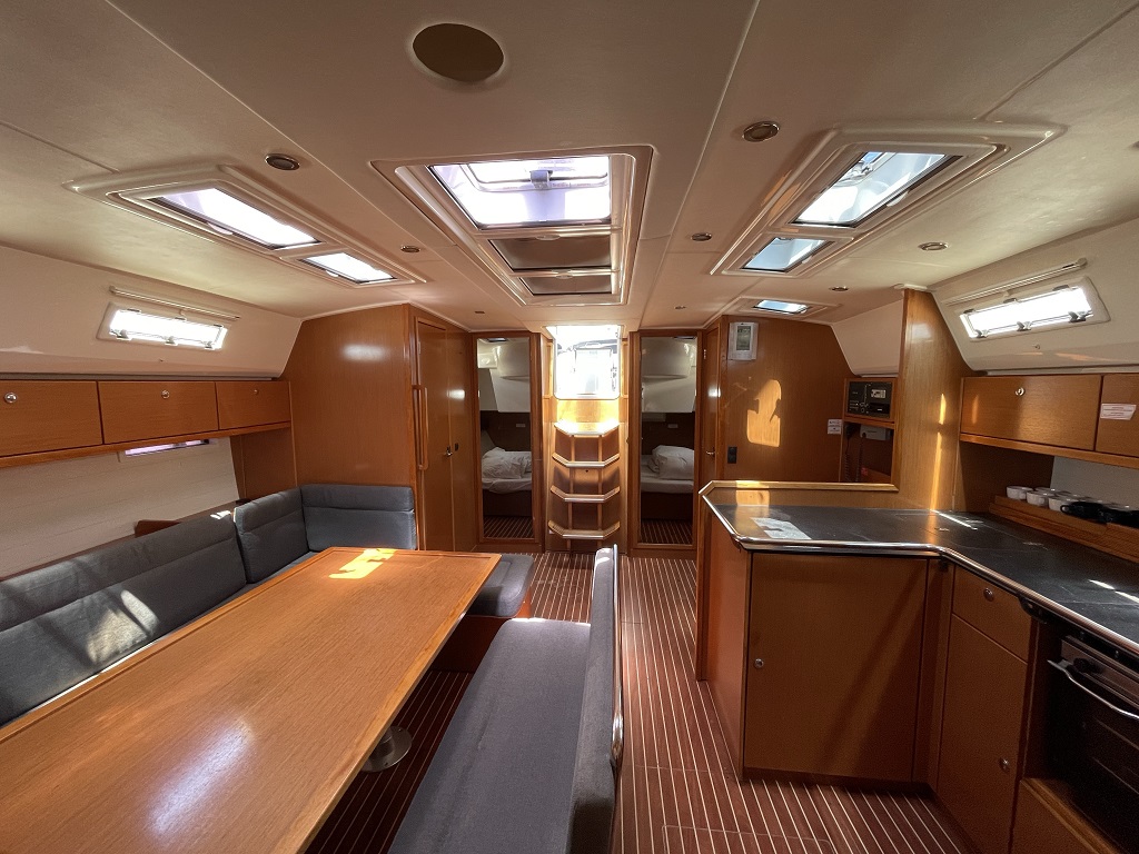 Bavaria Cruiser 50 — photo 9