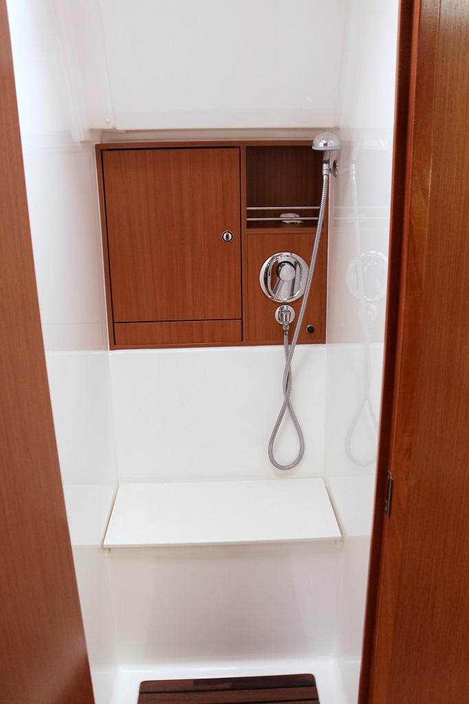 Bavaria Cruiser 50 — photo 14