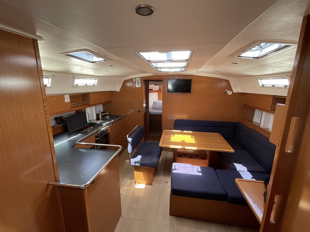 Bavaria Cruiser 45 - 4 cab. — photo 9