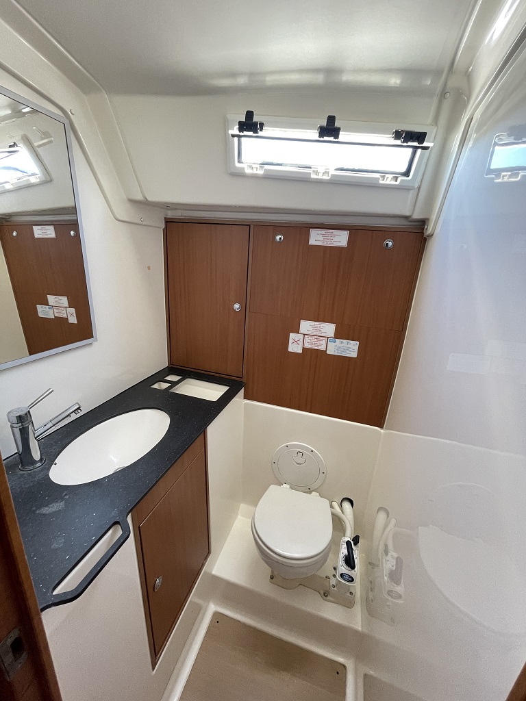 Bavaria Cruiser 45 - 4 cab. — photo 17