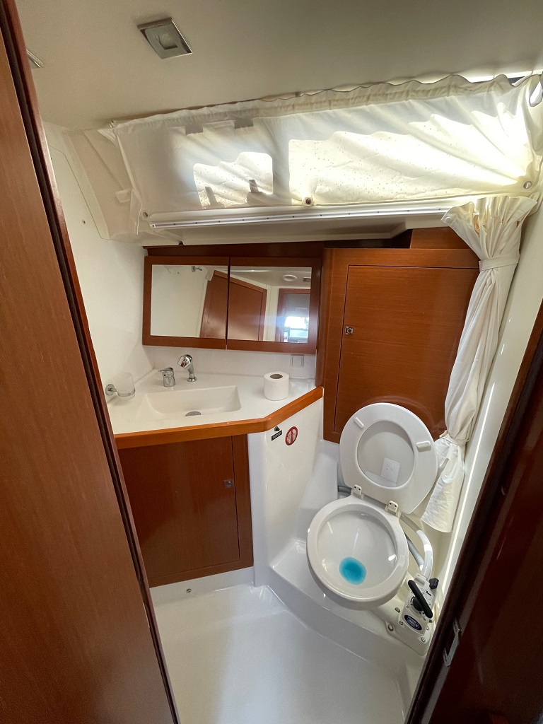 Oceanis 45 - 4 cab. — photo 25