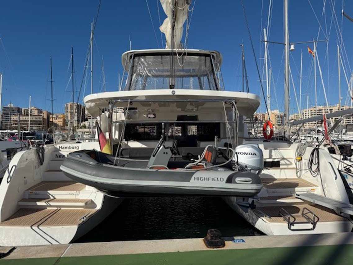 Lagoon 46 - 4 + 1 cab. — photo 1