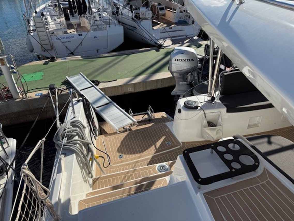 Lagoon 46 - 4 + 1 cab. — photo 9
