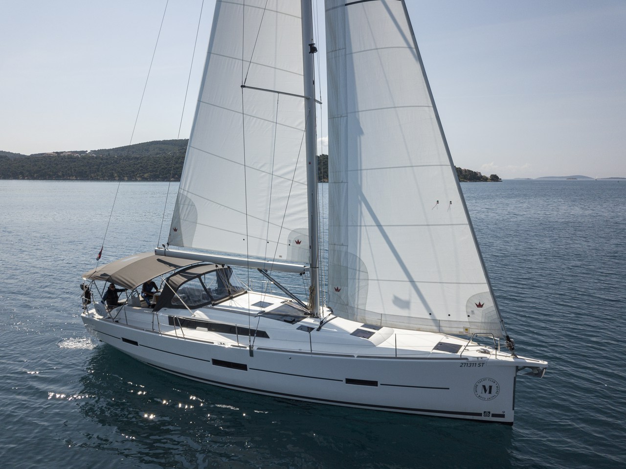 Dufour 460 GL - 5 cab. — photo 1