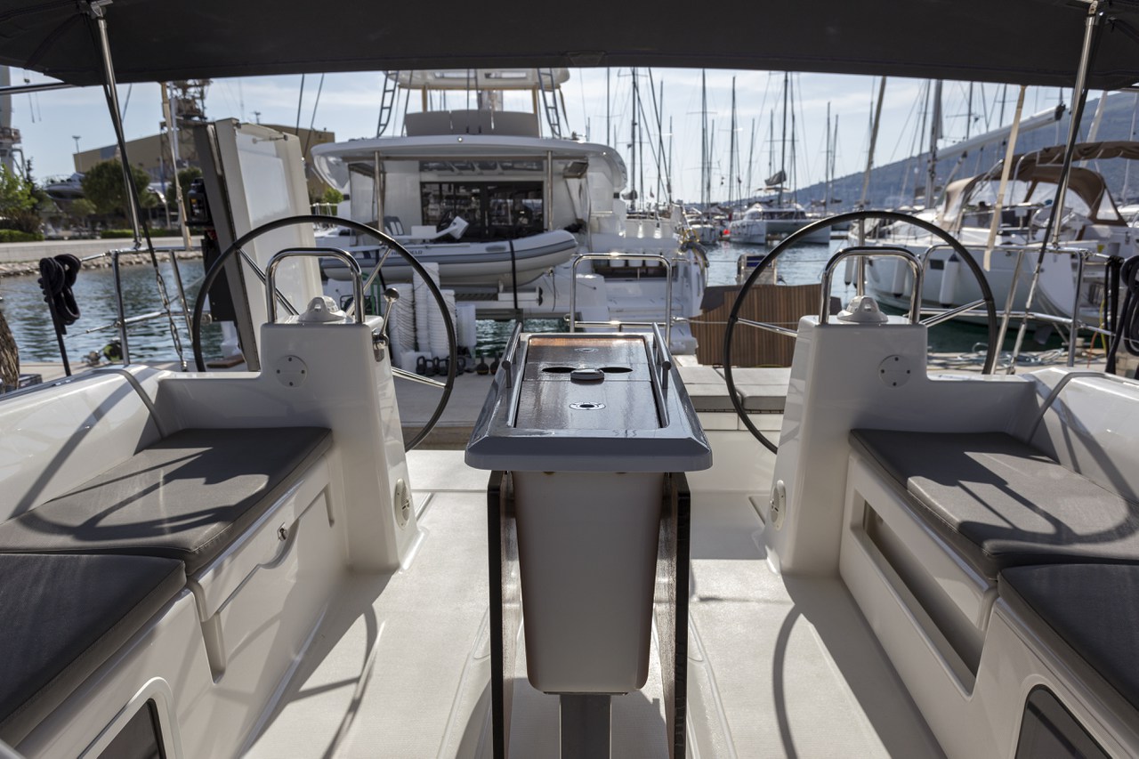 Dufour 460 GL - 5 cab. — photo 11