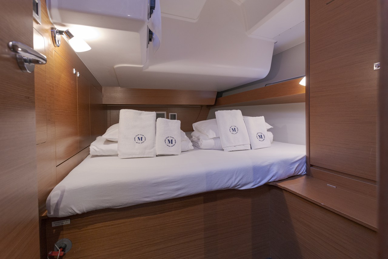 Dufour 460 GL - 5 cab. — photo 21