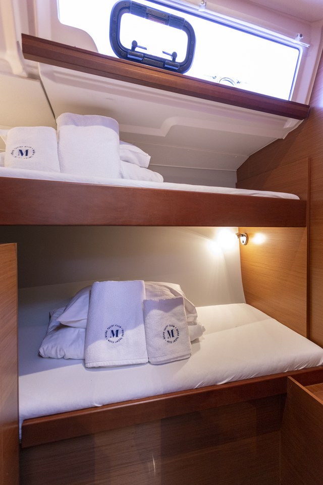 Dufour 460 GL - 5 cab. — photo 24