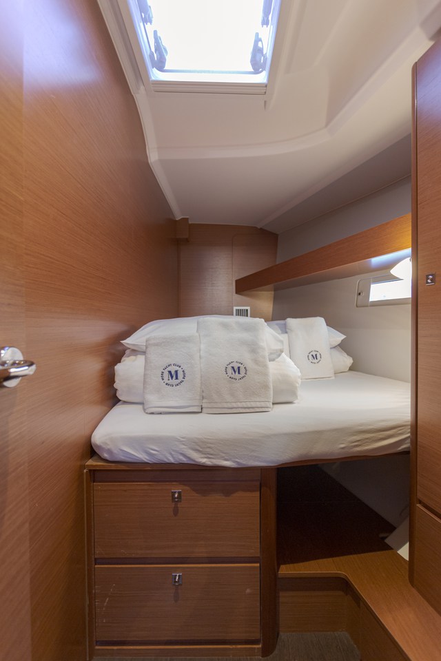 Dufour 460 GL - 5 cab. — photo 25