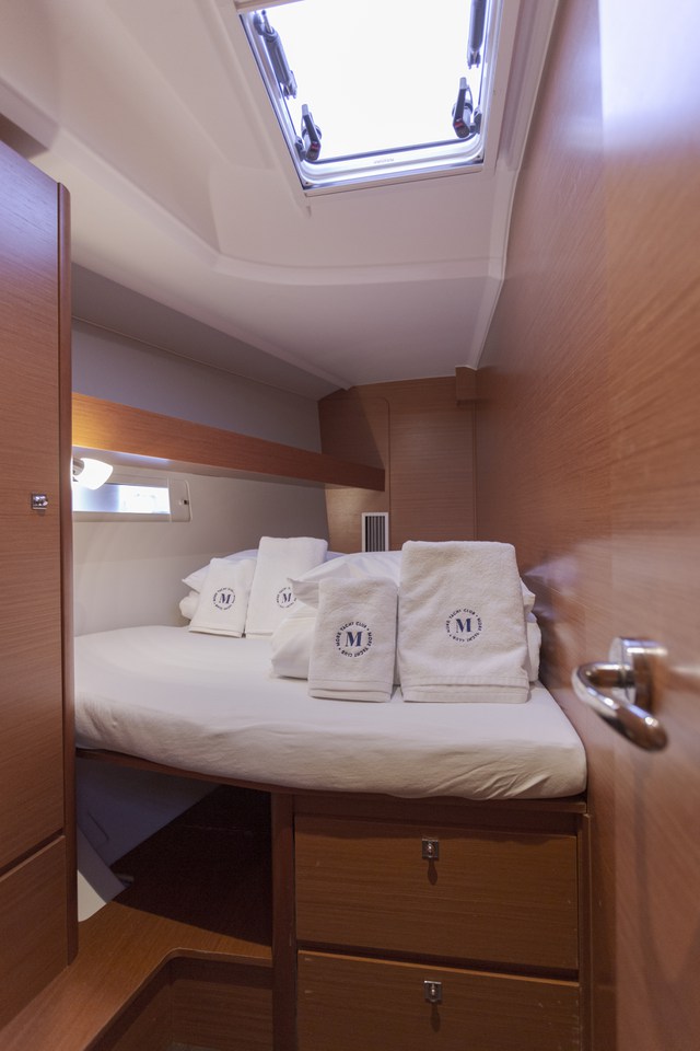 Dufour 460 GL - 5 cab. — photo 26