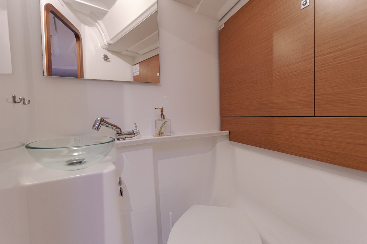 Dufour 460 GL - 5 cab. — photo 29