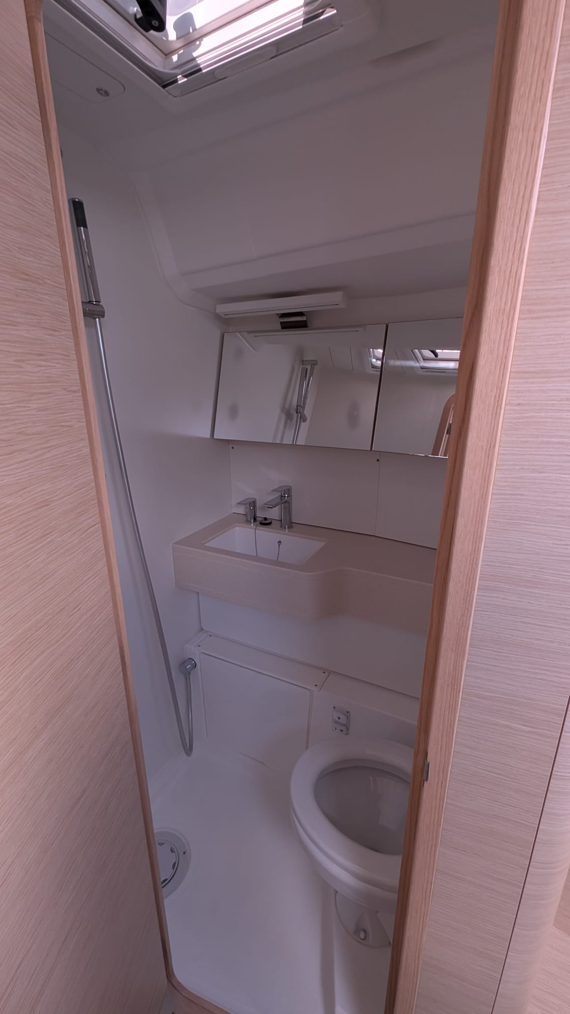 Dufour 44 - 3 cab. — photo 11
