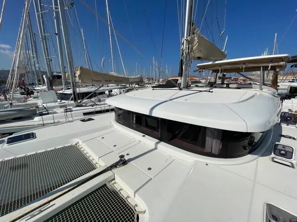 Lagoon 42 - 4 + 2 cab. — photo 6