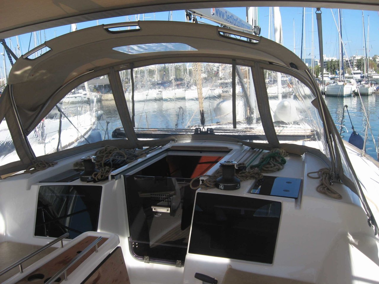 Dufour 382 GL — photo 4