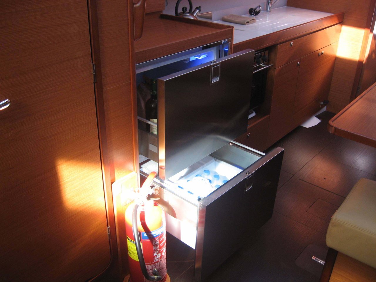 Dufour 382 GL — photo 11