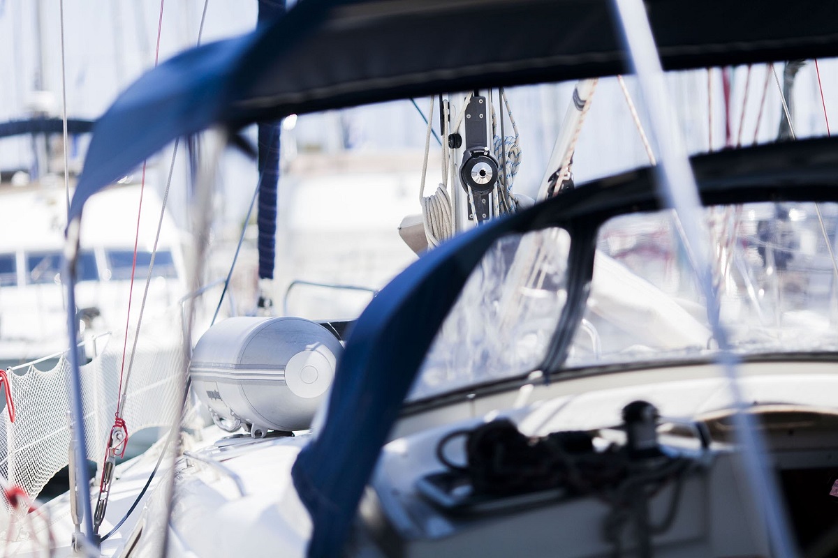 Bavaria 43 Cruiser — photo 12