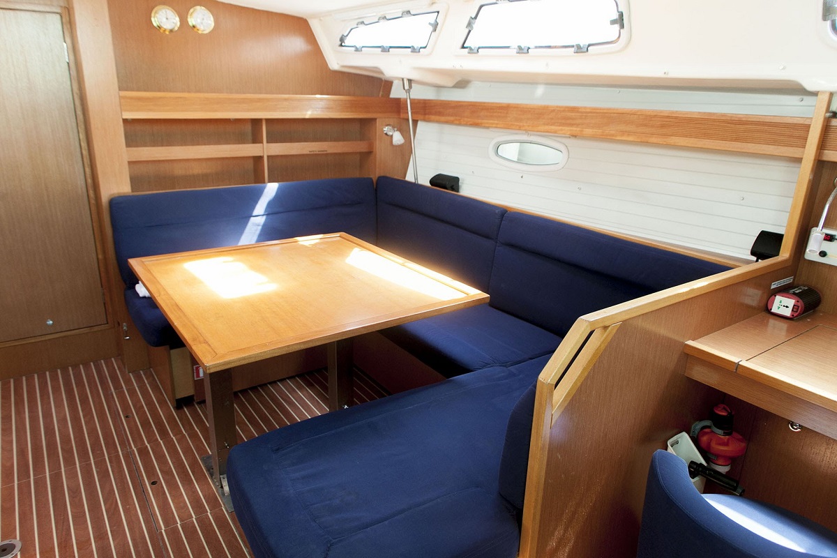Bavaria 43 Cruiser — photo 15