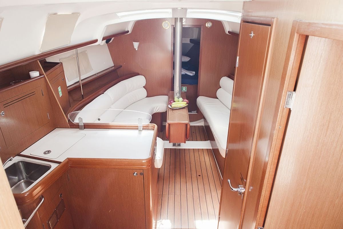 Oceanis Clipper 343 — photo 2