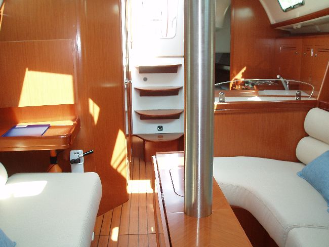 Oceanis Clipper 343 — photo 12
