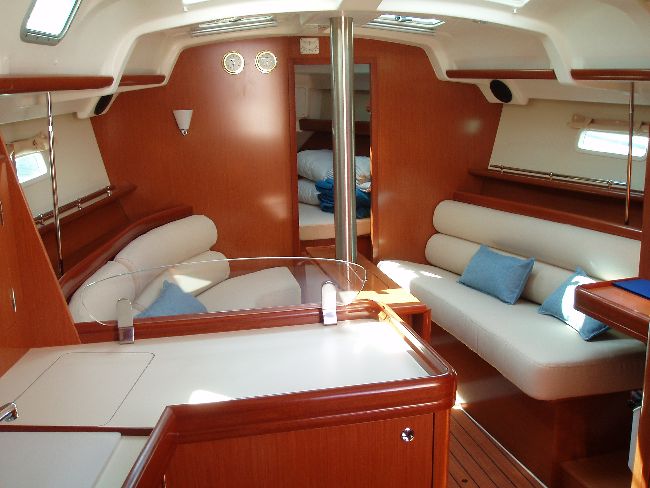 Oceanis Clipper 343 — photo 14