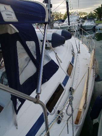 Bavaria 32 Cruiser — photo 12