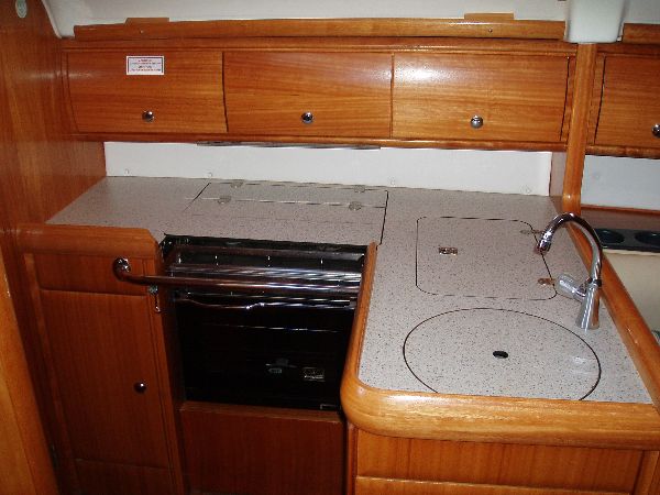 Bavaria 32 Cruiser — photo 19