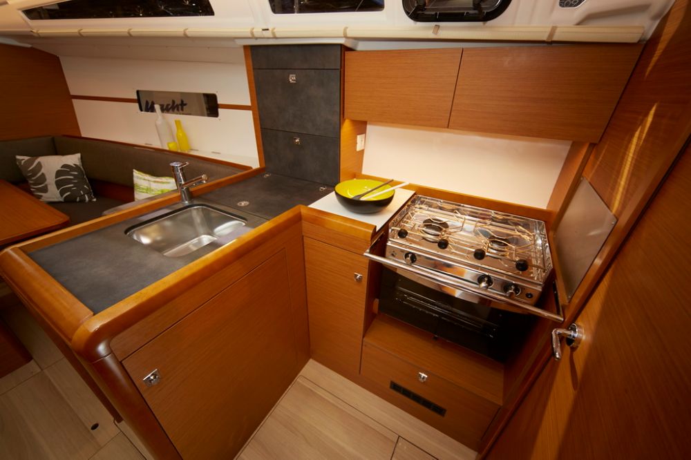 Sun Odyssey 349 - 3 cab. — photo 9