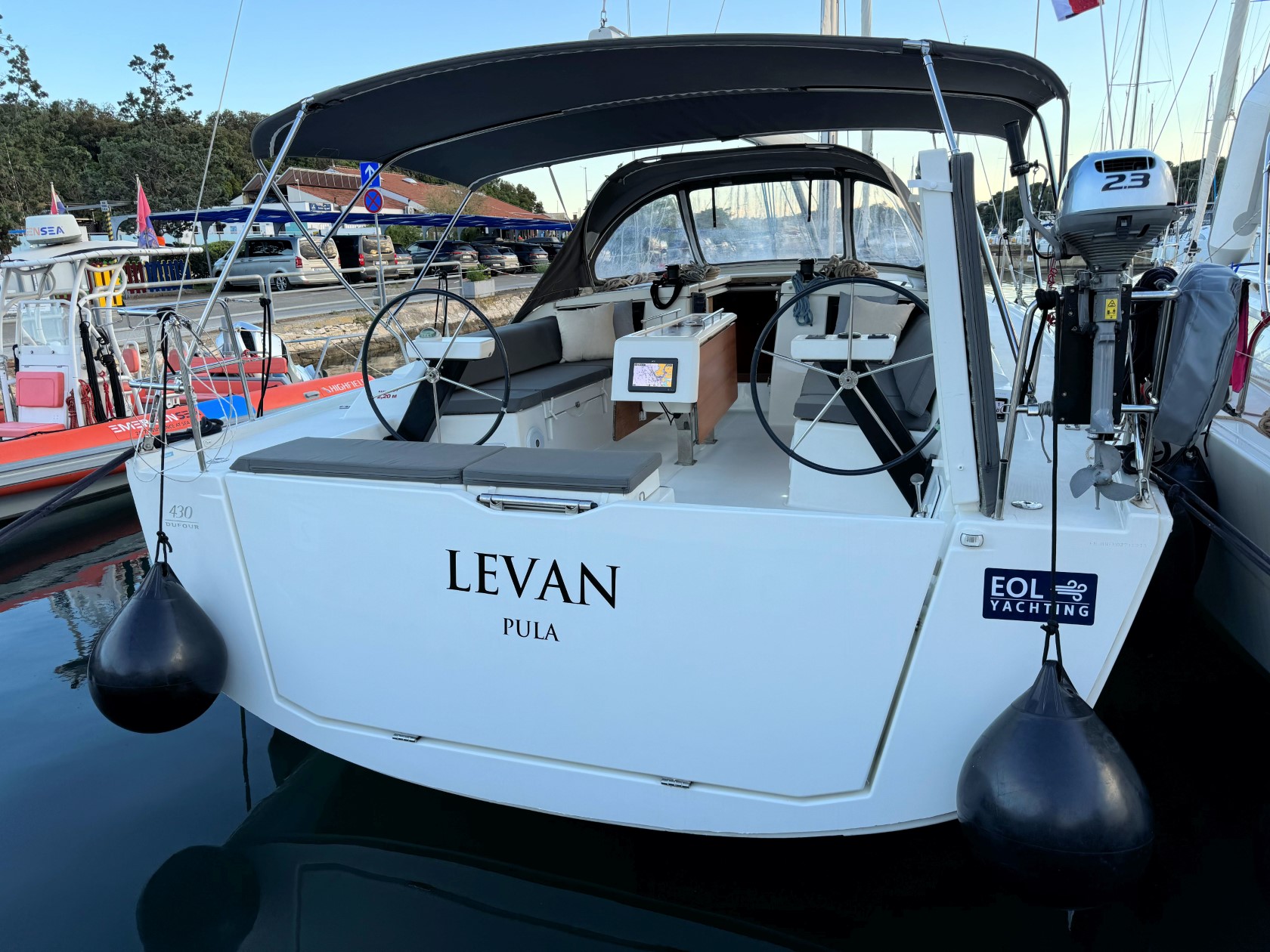 Dufour 430 GL — photo 4