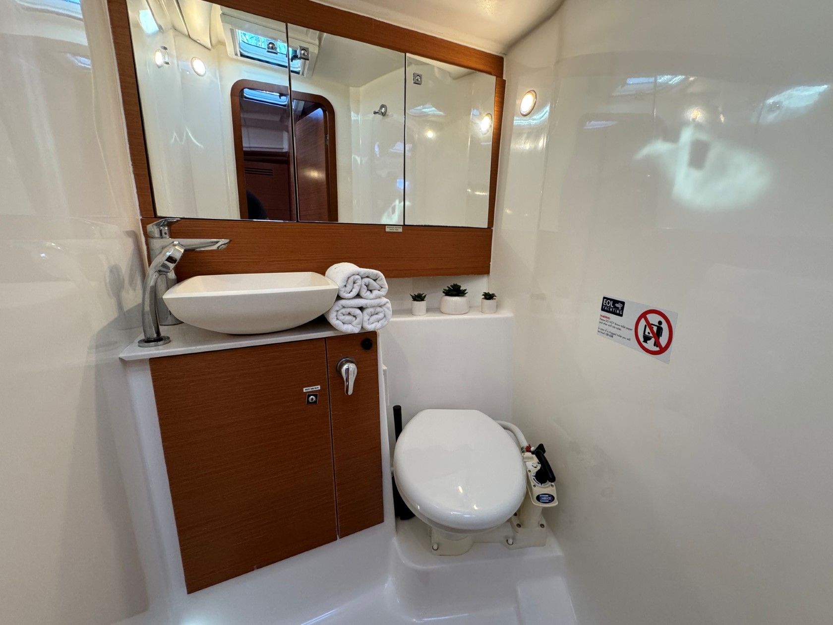 Dufour 430 GL — photo 38