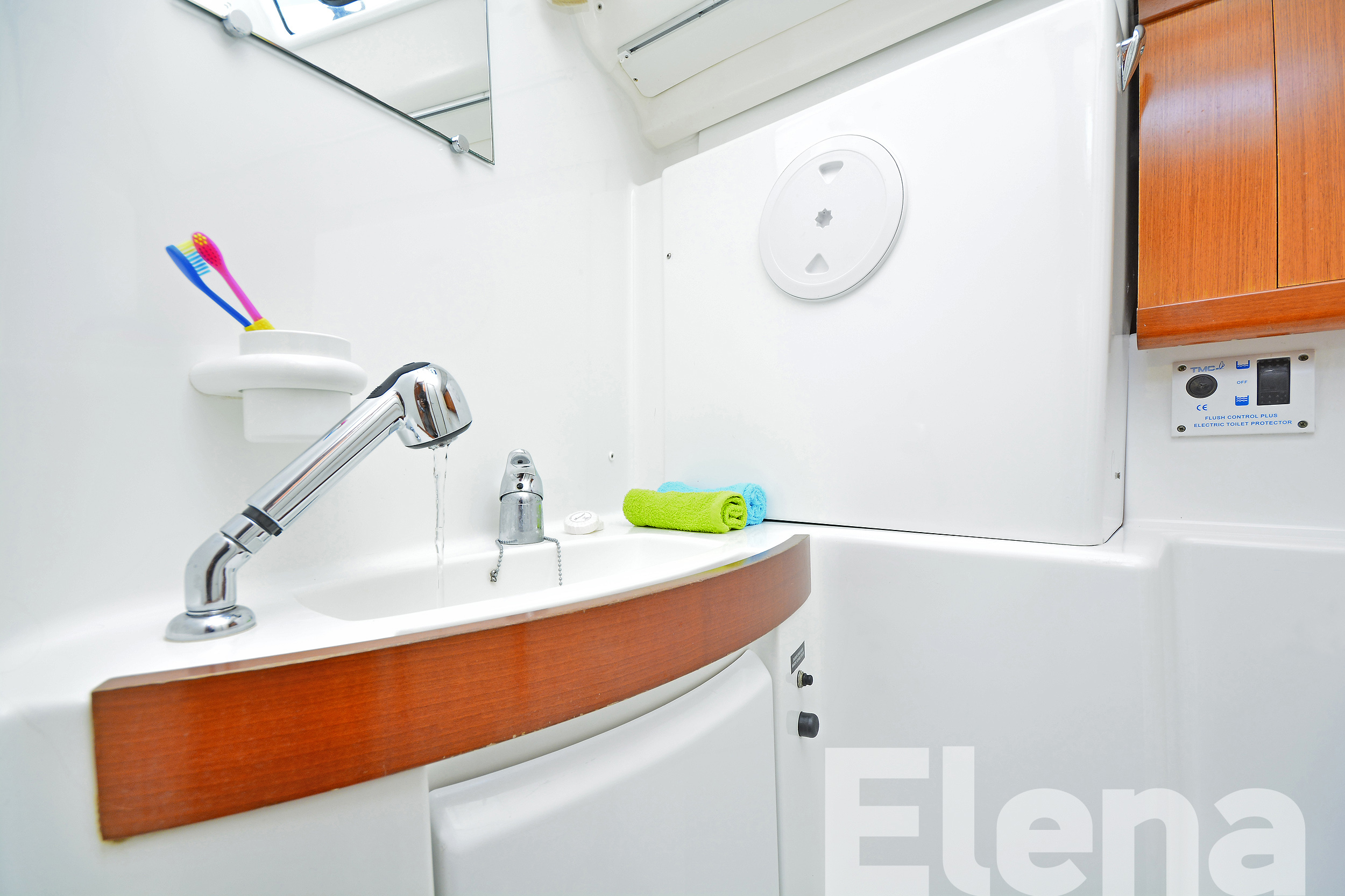 Oceanis 43 — photo 12