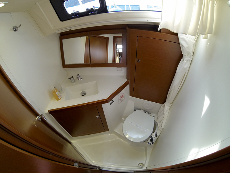 Oceanis 45 - 4 cab. — photo 24