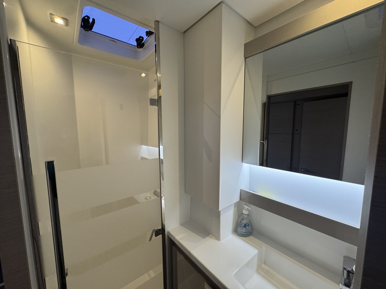 Fountaine Pajot Aura 51 — photo 26
