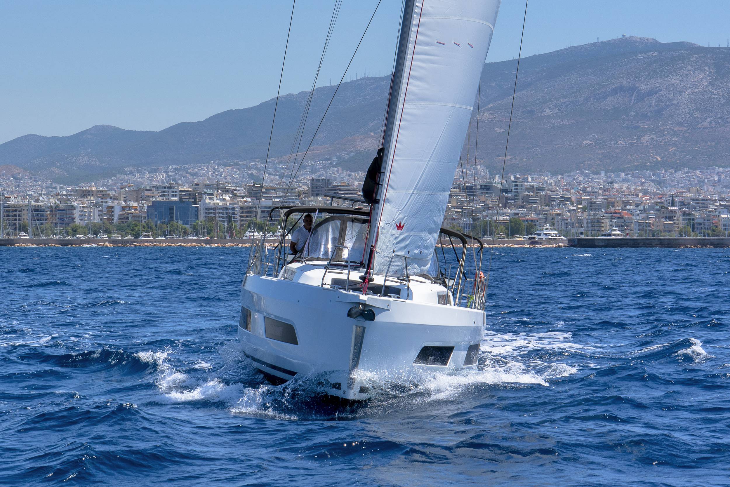 Dufour 41 - 3 cab. — photo 10